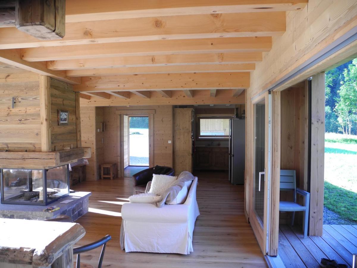 Le Darma Villa Sixt-Fer-a-Cheval Bagian luar foto