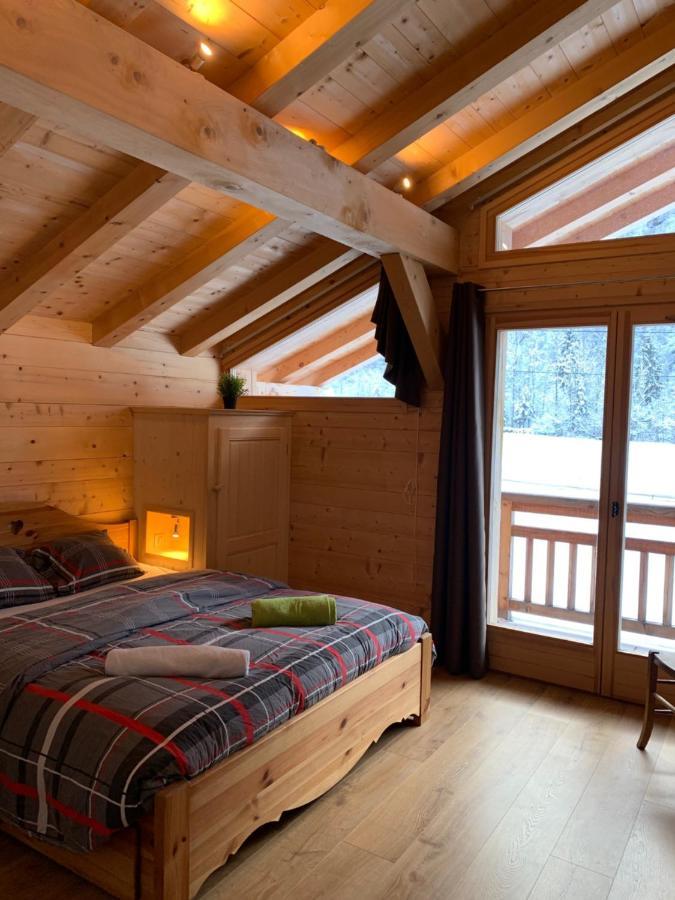 Le Darma Villa Sixt-Fer-a-Cheval Bagian luar foto